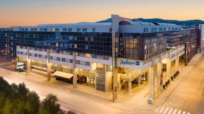 Radisson- Blu