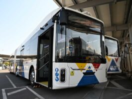 Παραλαβή και παρουσίαση των 50 νέων ηλεκτρικών λεωφορείων στη Θεσσαλονίκη