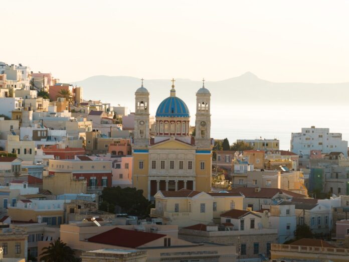Syros 4