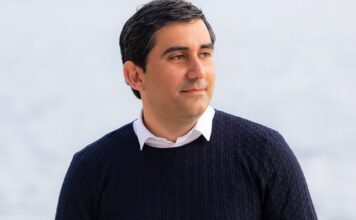 Θοδωρής Τζούμας, Δήμαρχος Σκιάθου: «Η Σκιάθος επενδύει στη βιώσιμη ανάπτυξη και στην επιμήκυνση της τουριστικής περιόδου»