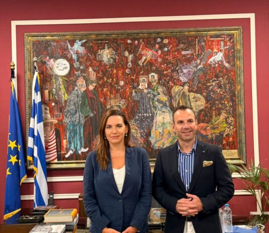 Κεφαλογιάννη: Ανάδειξη της Καστοριάς σε τουριστικό προορισμό τεσσάρων εποχών