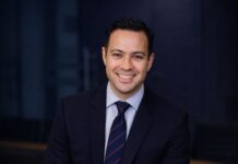 Γιάννης Χατζής: “Η Νάξος χρειάζεται τουριστική ανάπτυξη με σχέδιο”
