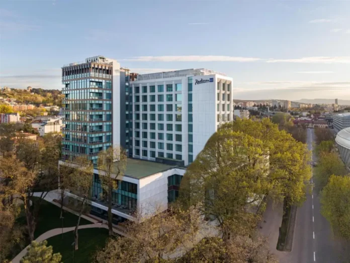Radisson-Blu-Cluj-exterior