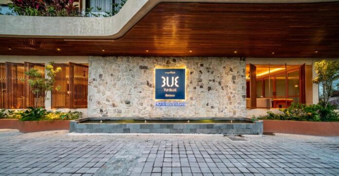 TUI-Blue