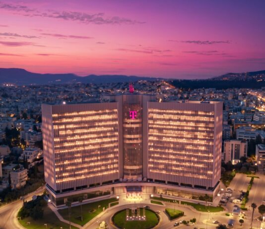 Η COSMOTE TELEKOM εξελίσσεται σε Telekom