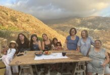 EOT: Η Αμοργός προβάλλεται στο 8σέλιδο αφιέρωμα του National Geographic Traveller (UK)