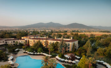 Σπουδαία διεθνής διάκριση για το Hyatt Regency Thessaloniki: Στα Top 10 Resorts της Ελλάδας του Condé Nast Traveler