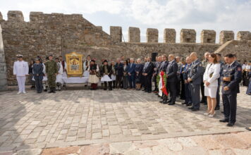 Ναύπακτος: Με απόδοση τιμών στους πεσόντες ολοκληρώθηκαν οι εκδηλώσεις για τη Ναυμαχία του 1571