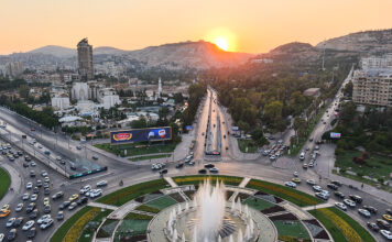 Υπερδιπλάσιος αριθμός διεθνών επισκεπτών στη Συρία το 6μηνο | Οι αγορές τροφοδότες