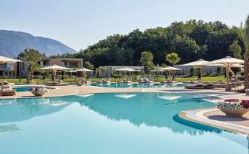 Condé Nast Traveller 2026: Πρωτιά για το Ikos Odisia στην Κέρκυρα