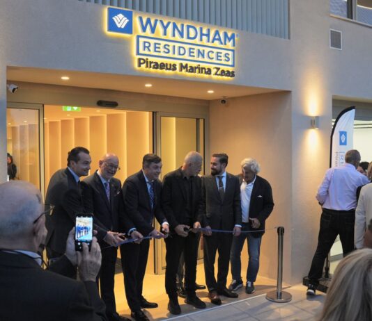 Εγκαινιάστηκε το Wyndham Residences Piraeus Marina Zeas