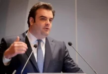 Κυριάκος Πιερρακάκης: Πρόστιμα έως 50.000 ευρώ για την προώθηση παράνομου τζόγου – Στο στόχαστρο οι influencers
